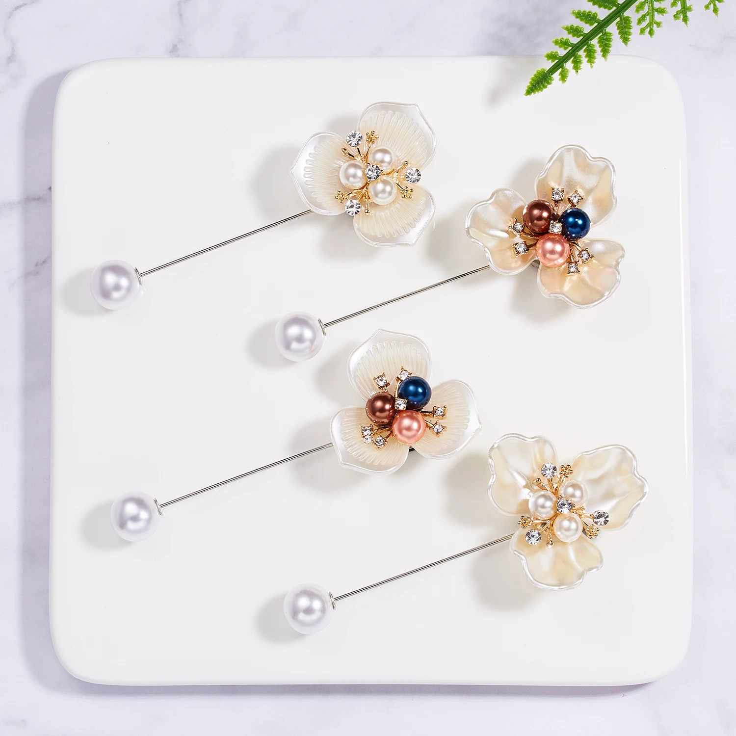 Rinhoo Imitation Perle Shell Kamelie Blume Brosche Für Frauen Weiß Blumen Blütenblatt Bouquet Lange Nadel Hemd Kragen Revers Pin Geschenk – Detail 34
