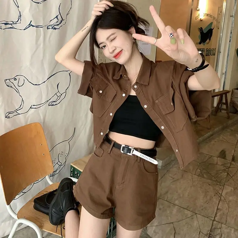 Retro Denim Fashion Set for Women Summer 2024 New Korean Style Shorts with a Sense of Luxury and Age Reduction Two-piece Set