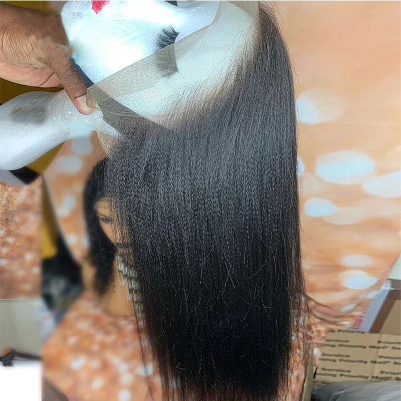 Yaki suave 26 pulgadas de largo negro rizado recto línea de cabello Natural 180 densidad peluca con malla frontal para mujeres sin pegamento pelo de bebé prearrancado