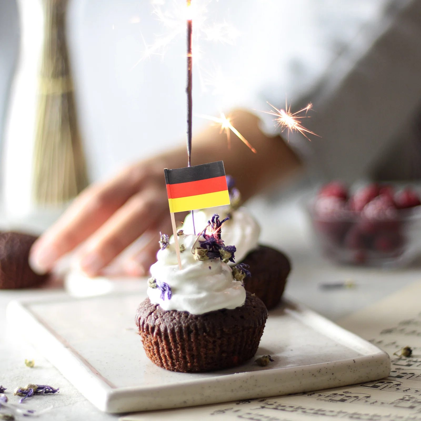 100Pcs Cupcake Toppers with Flags Unique Design Cake for Birthday Party Celebration Decor Toothpick Flags