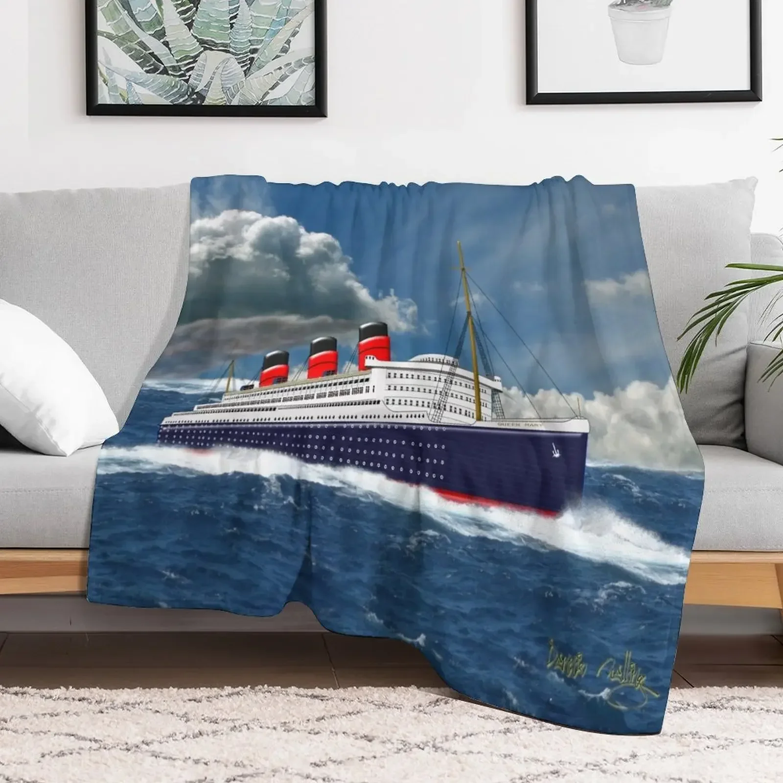 

RMS Queen Mary On a Clear Day 1936 Throw Blanket Summer Luxury Brand Blankets
