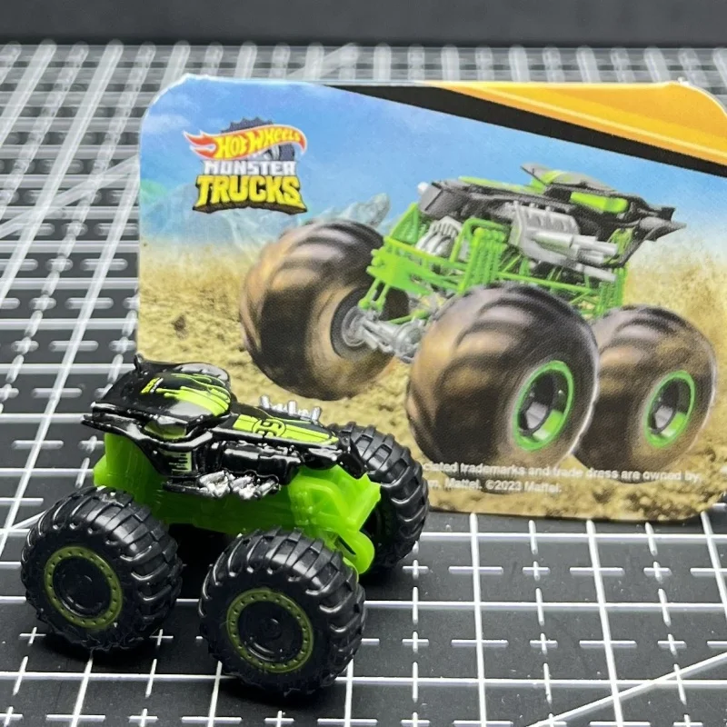 

Коллекционные модели машинок Hot Wheels: самые маленькие в мире монстр-траки из литого металла, внедорожники, игрушки, подарки для детей, мальчиков и фанатов.