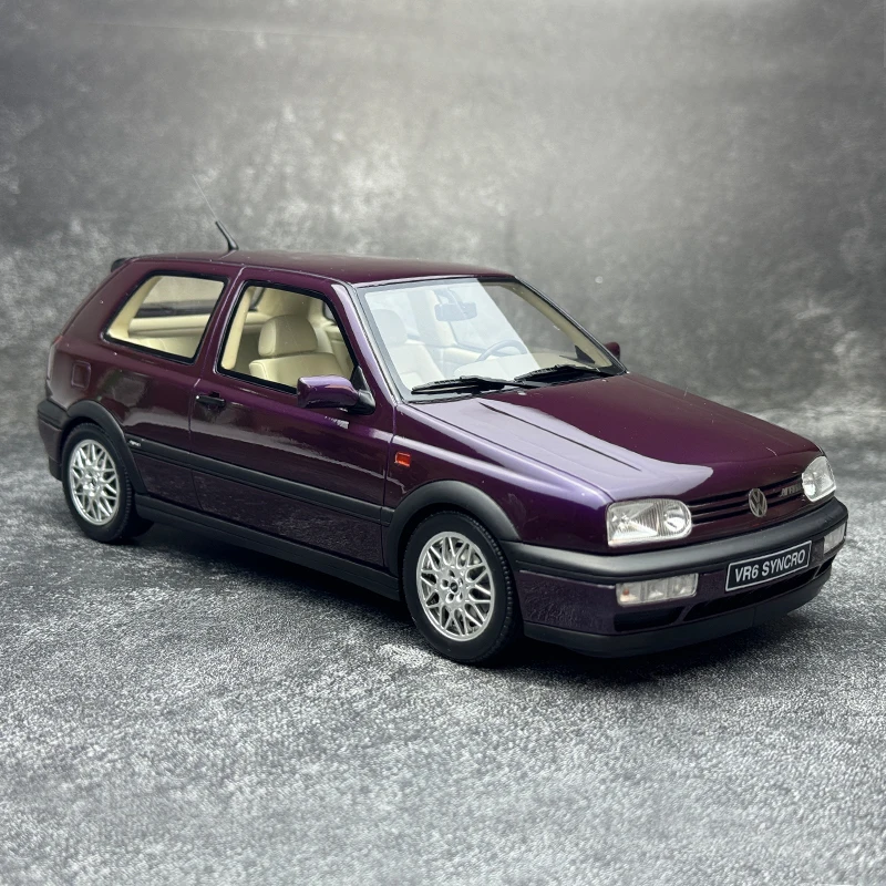 OTTO 1:18 Volkswagen GOLF III III VR 6 1995 resin car model Static display holiday gift collection classic car collection