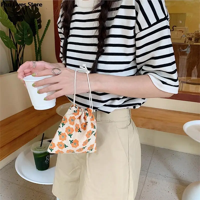 Retro Floral Storage Women Drawstring Bag Money Phone Pouch Cute Small Size Makeup Cosmetic Bags Gift Candy Jewelry Organizer