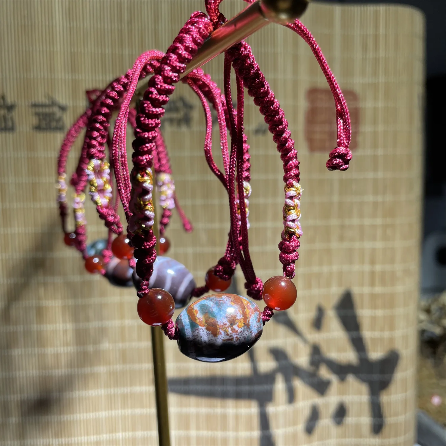 1pcs/lot Natural Agate Xiangxiong Old Dzi Bucket Bead Bracelet 19×15mm Served with red agate Retro ethnic style Hand-knitted