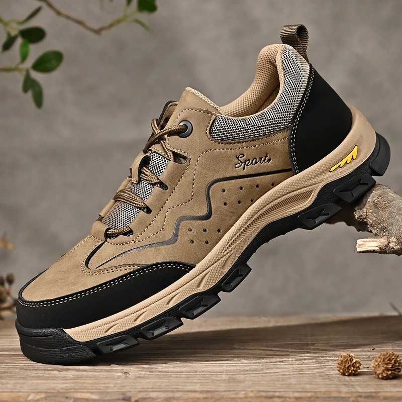 

2025 new plus size men's casual shoes, thick soled leather shoes, hand sewn loafers, fashionable men's shoes