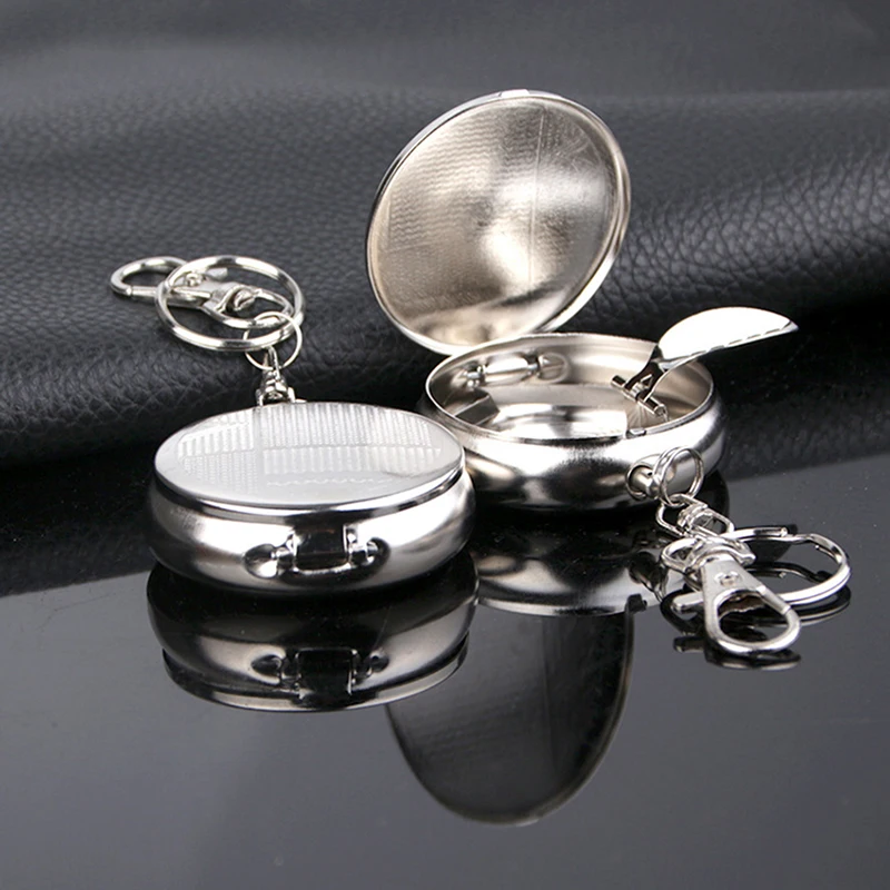 1PC Round Shape Ashtray Keychain Portable Mini Cigarette Keychain Metal Alloy Pocket Smoke Ash Tray Smoking Accessories Gifts