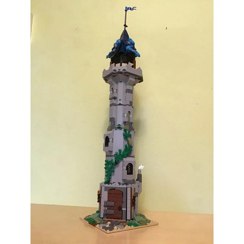 

MOC Building Blocks Street View Series Medieval Castle Wizard's Tower DIY Model Bricks Puzzle Toys Xmas Juguetes Gifts 568PCS