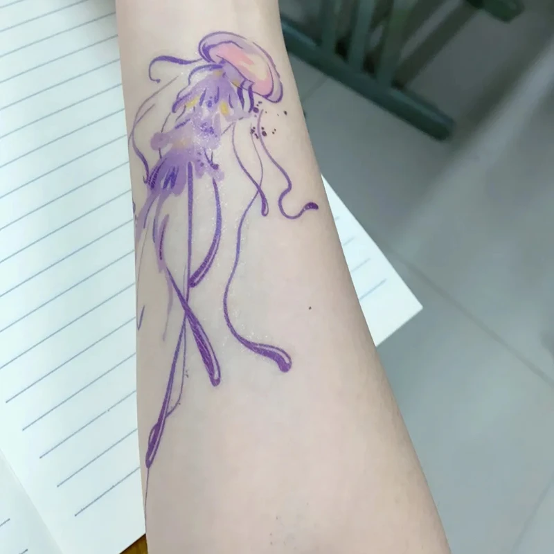 Tato palsu ubur-ubur tahan lama untuk wanita pria Seni lengan stiker tato kartun tato sementara tahan air Tatuajes Temporales