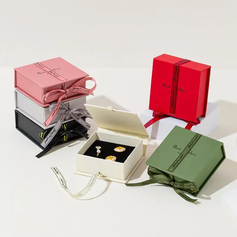 

Коробка-флип из картона для украшений с поролоновым наполнителем, для ожерелий, браслетов, колец, серег, подарочная упаковка