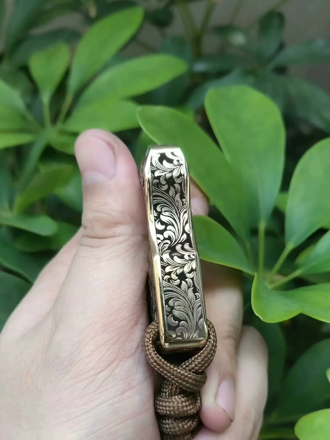 New original Tang Cao Constantine exquisitely carved finger tiger, comfortable and exquisite outdoor EDC protection