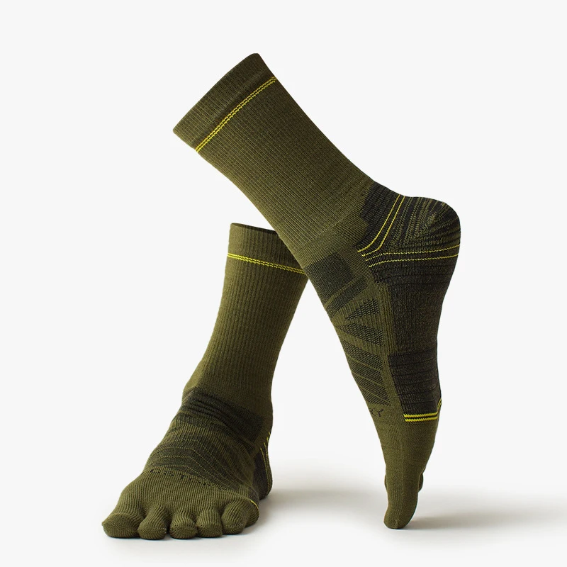 5 Pairs Men's Long Wool Sports Socks Stripes Quick-Drying Sweat-Wicking Odor-Resistant Warm Long Running Sports Socks