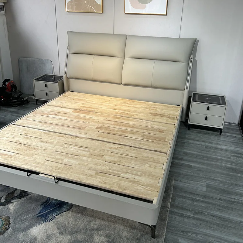 Leather double bed first layer cowhide brand Italian light luxury minimalist soft bed modern minimalist master bedroom software