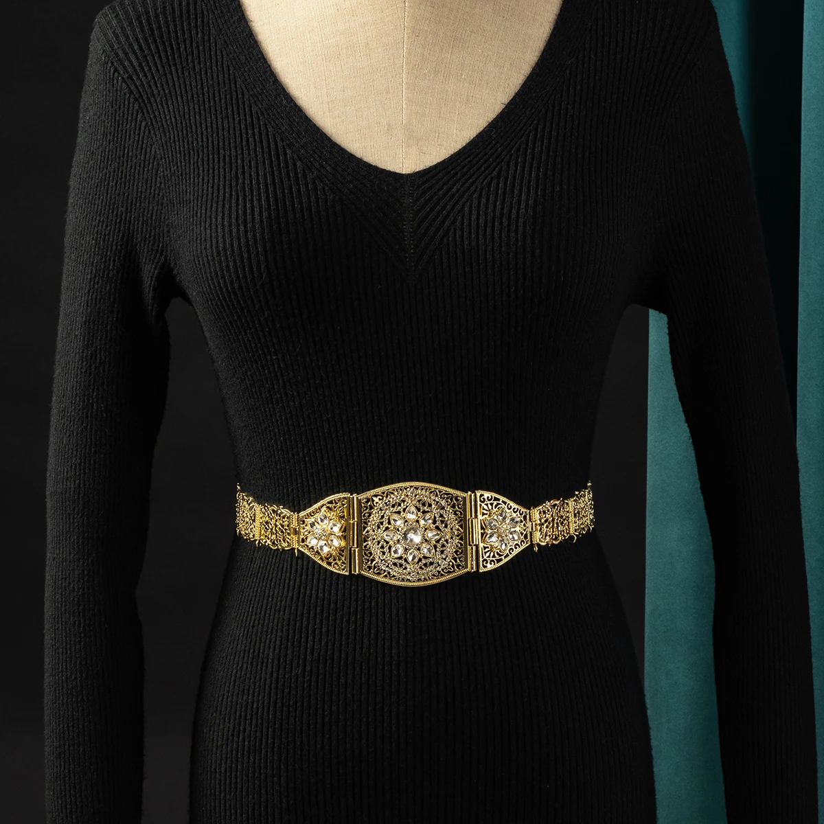 

Moroccan Dress Belt Hollow Design Fine Carved Metal Flower Pattern Bridal Wedding Dress Waist Chain Traditional Jewelry