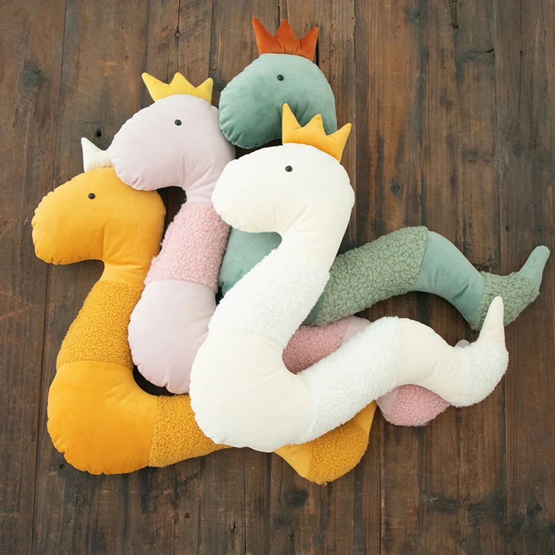 2025 Newborn Baby Photography Props  Snake Doll Posing Pillow Photo Cushion Photo Studio Photography Mat