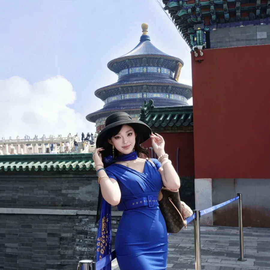 

【New style】2026 women's clothing autumn new style temperament off-shoulder high waist waist with belt dress dress air
