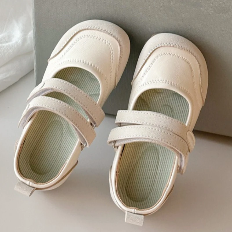 

2026 Spring New Girls' Bean Shoes Simple Versatile Kids Leather Shoes Comfort Anti Slip Girls Flat Casual Shoe Лоферы Женские