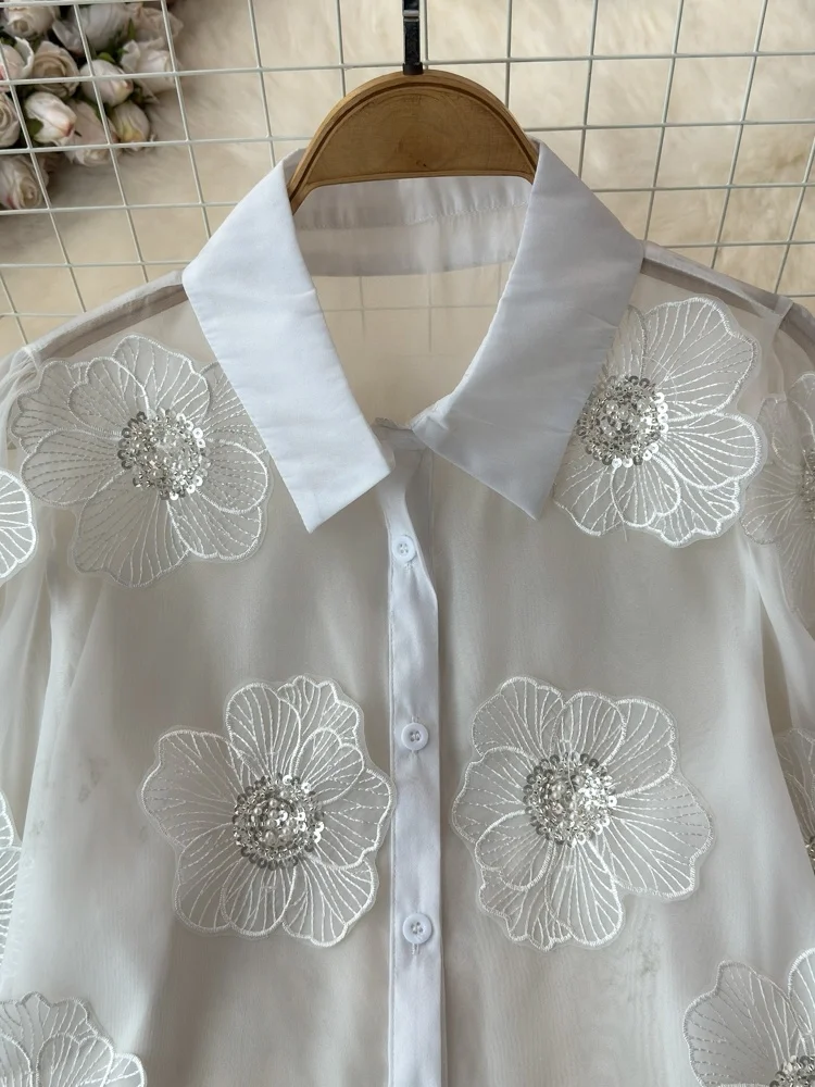 

White Women's irt Spring 2025 Early Season New Design Sensation Small ence Bead Embellied 3D Flower Blouse Top