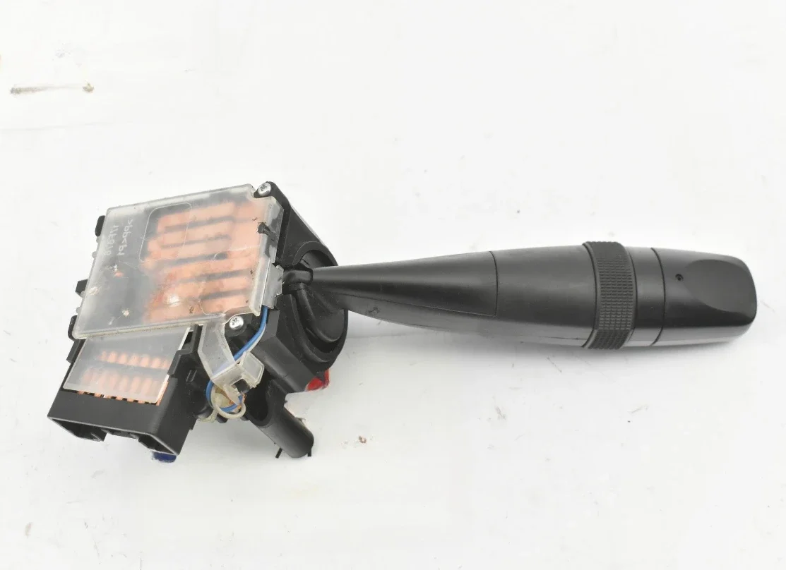 Original Headlight turn signal switch (with automatic) For Suzuki Swift 2011-2017 37210-68L21