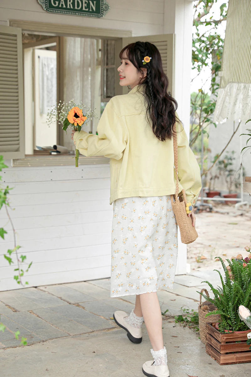 Light Yellow Embroidery Flower Denim Coats Women Turn-down Collar Single Breasted Short Jacket Fresh Sweet All-matched Tops