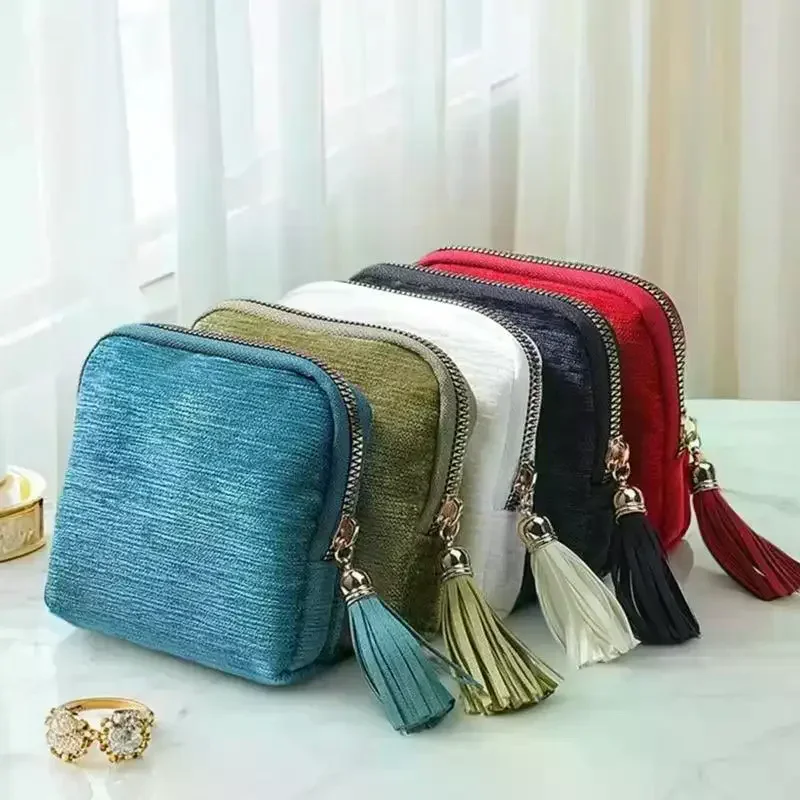Portable Travel Jewelry Organizer Pouch, Zipper Jewelry Storage Bag With Tassel, Divided Soft Lining Case For Rings Bracelets