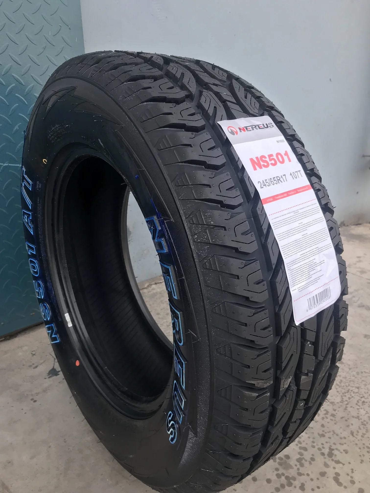 نوعية جيدة 265/70R17 265/60R18 265/50R20 275/60R20 265 50 r20 275 55 20 في الإطارات SUV 4X4