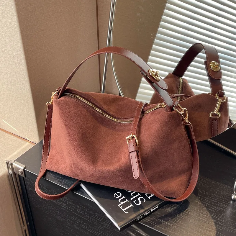 

2025 Summer Women's Casual Handbag, PU Leather Multi-way Shoulder Crossbody Purse, Lightweight Tote Bag for Beach Vacation