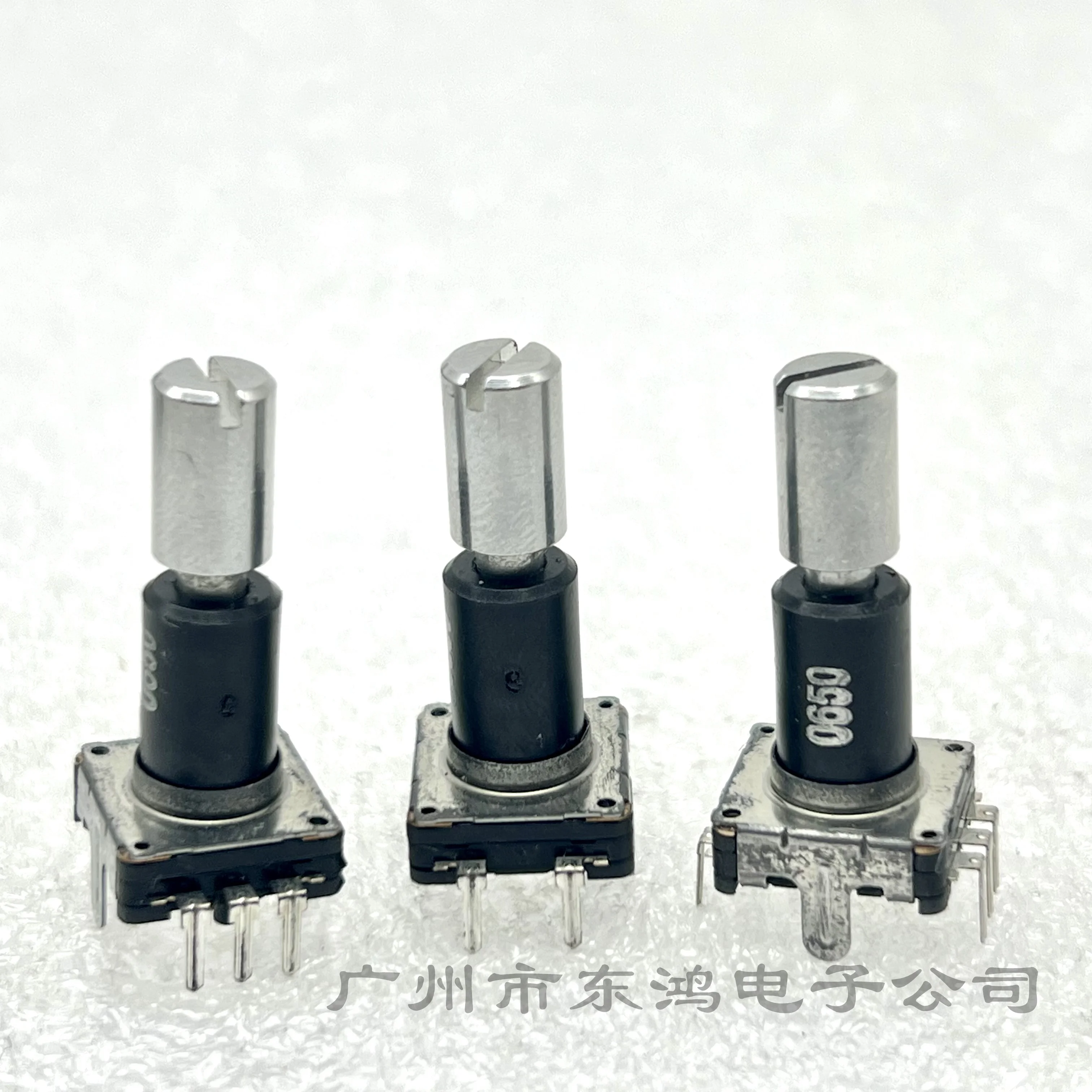 1 PCS HDK EC11 encoder with switch step 30 points - 22MM round shaft