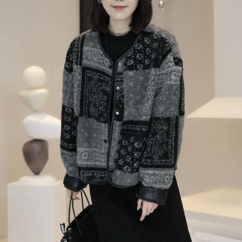 

Повседневная клетчатая куртка в стиле ретро, женская осенне-зимняя теплая контрастная цветная толстая модная верхняя одежда, свободное мягкое хлопковое женское пальто