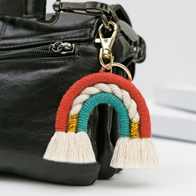 Chaveiro arco-íris macrame, chaveiro tecido à mão, pingente de chave arco-íris colorido boho para chave de carro, bolsa, mochilas