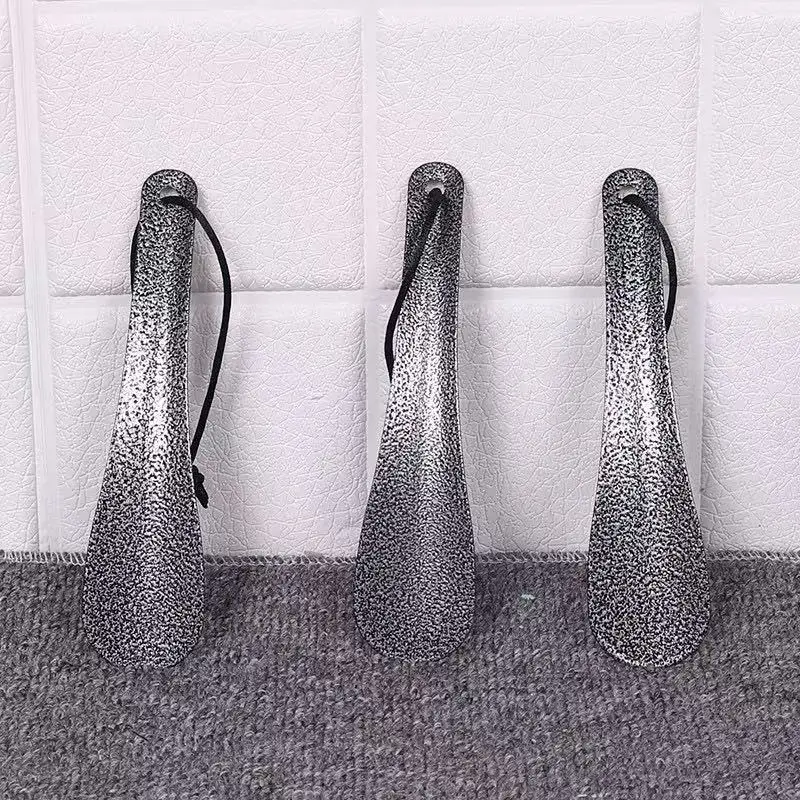 Calzascarpe in acciaio inox 19 cm |   Aiutante portatile per scarpe in metallo per uomini e donne |   Essenziale slip-on per la casa e i viaggi