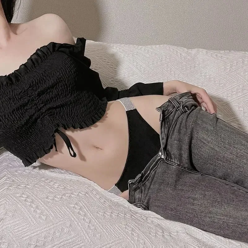 

Sexy Panties Women Thongs Rhinestones Letter Diamonds Shine G-string Sports Thong Female Low Waist Shorts Briefs T-back Fitness