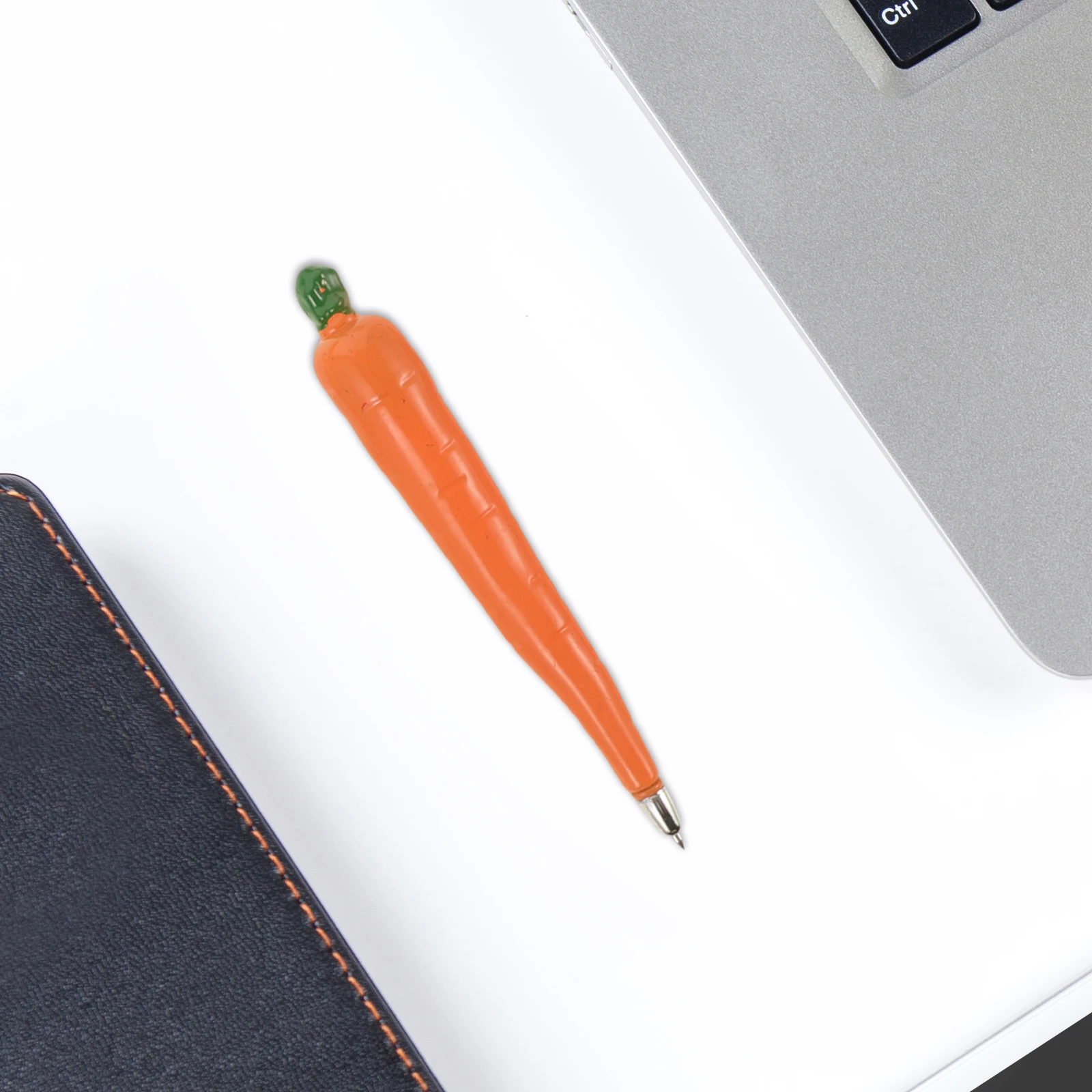 

9pcs Fruit Shaped Ballpoint Pens Smooth Writing Student Use Black Candy Pens Quick Dry Ink Durability Practical Gifts Writing
