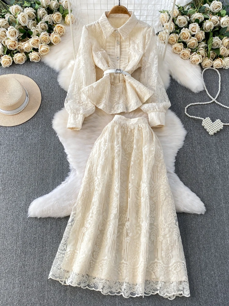 

Комплект вдосконаленого стиля с вышивкой, однобортная талия Behind, утягивающая дизайнерская рубашка + юбка с высокой талией, комплект из двух предметов