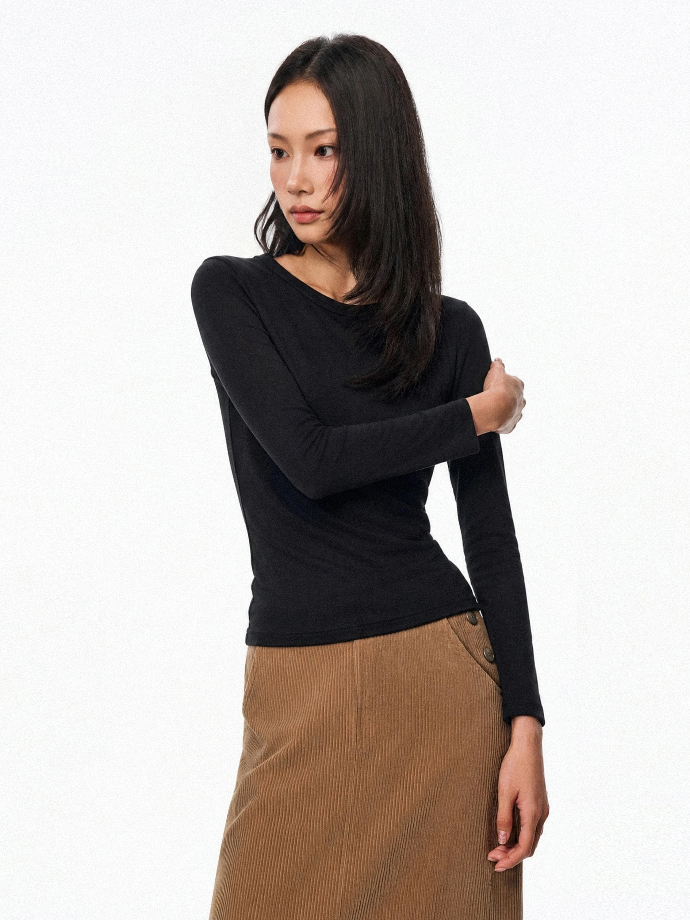 GoGo Burn Basic Long Sleeve round Neck T-Shirt Women's Slim Fit Casual Style Short Length V-Neck Top for Autumn Season