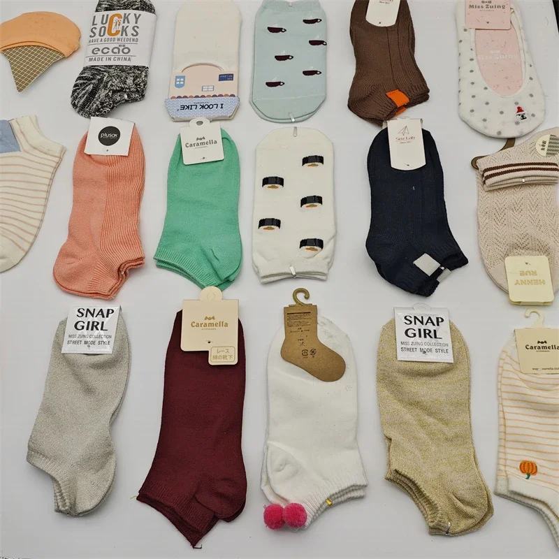 

4 pairs woman Invisible silicone non-slip Cotton Lovely socks Painting lady Adult Female boat socks