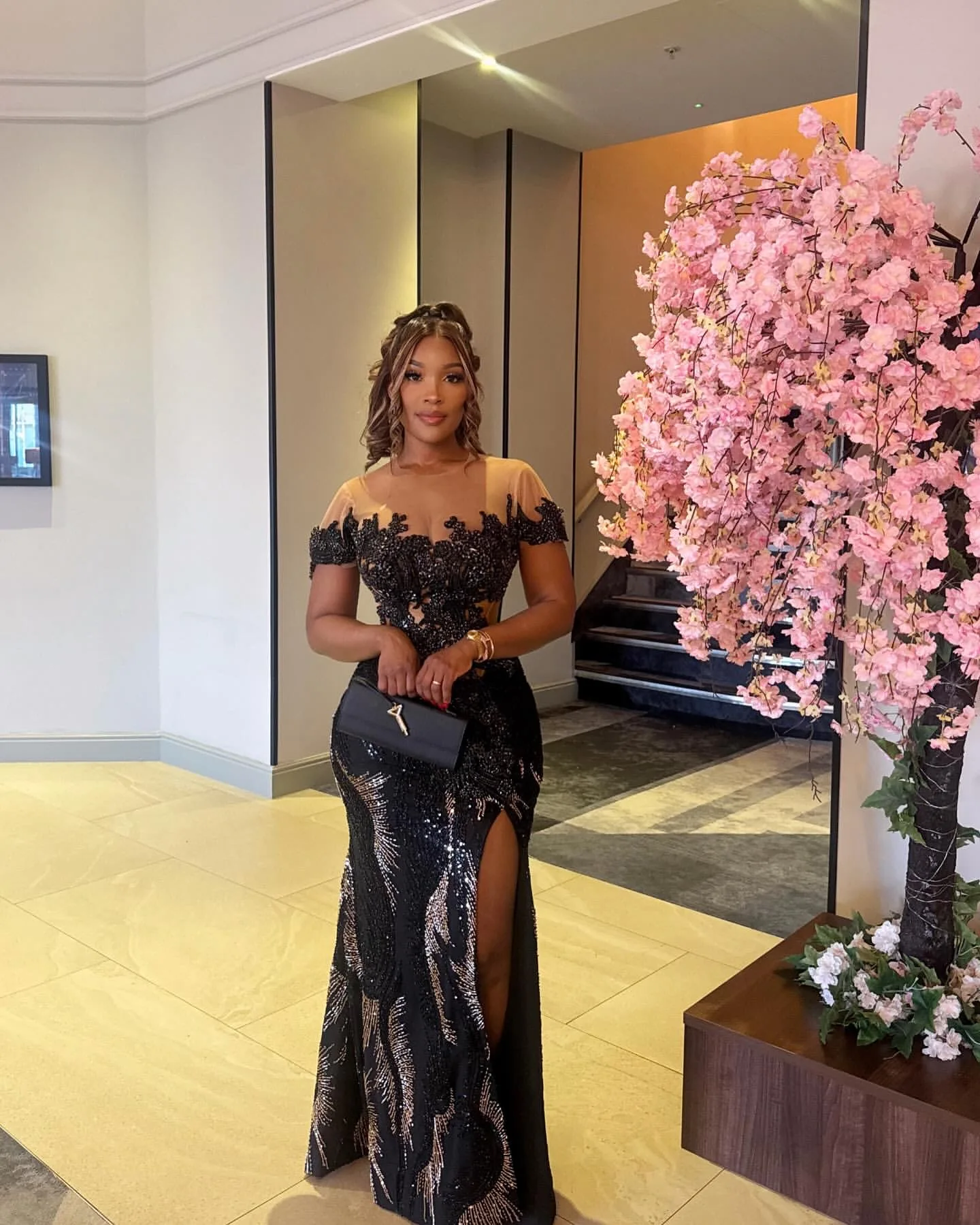2025 Black Straight Prom Dresses Lace Beaded Crystals High Split Evening Formal Party Birthday Gowns Dresses ZJ677