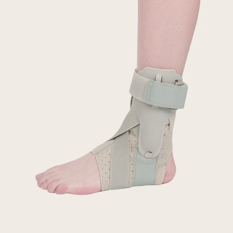 1pc Ankle Support Brace Adjustable Ankle Support Breathable Strap Compression Bandage for Running Basketball Sports Left / Right