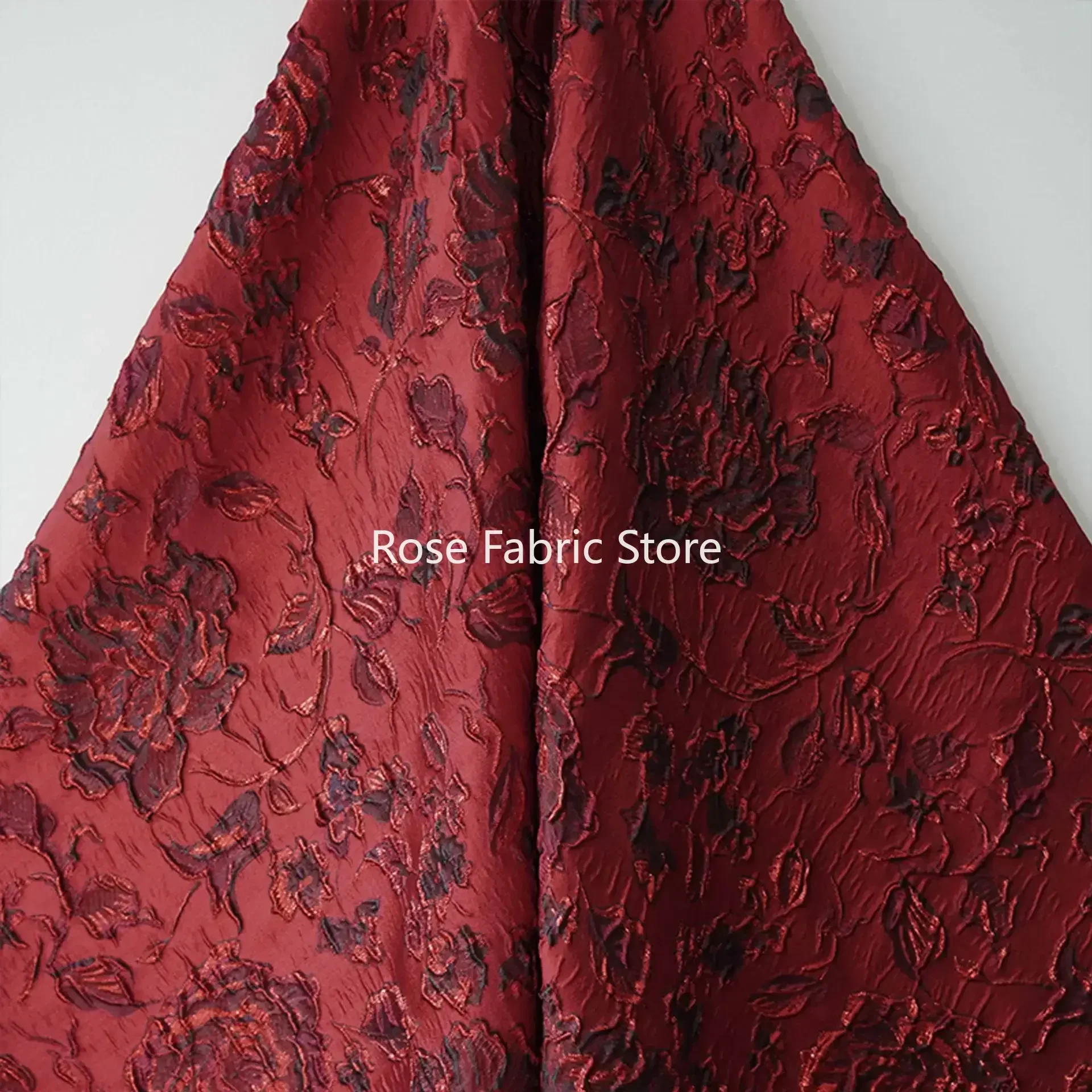 1 meter Gold Embossed Rose Yarn Dyed Jacquard Fabric Elegant Dress Skirt Bag Decorative Sewing Fabric
