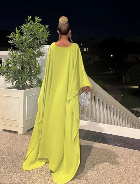 Green Arabic Prom Dress Crystals Long Party Gowns Dress For Women Arabic Formal Wedding Evening Dress Pageant Gown فساتين سهرة