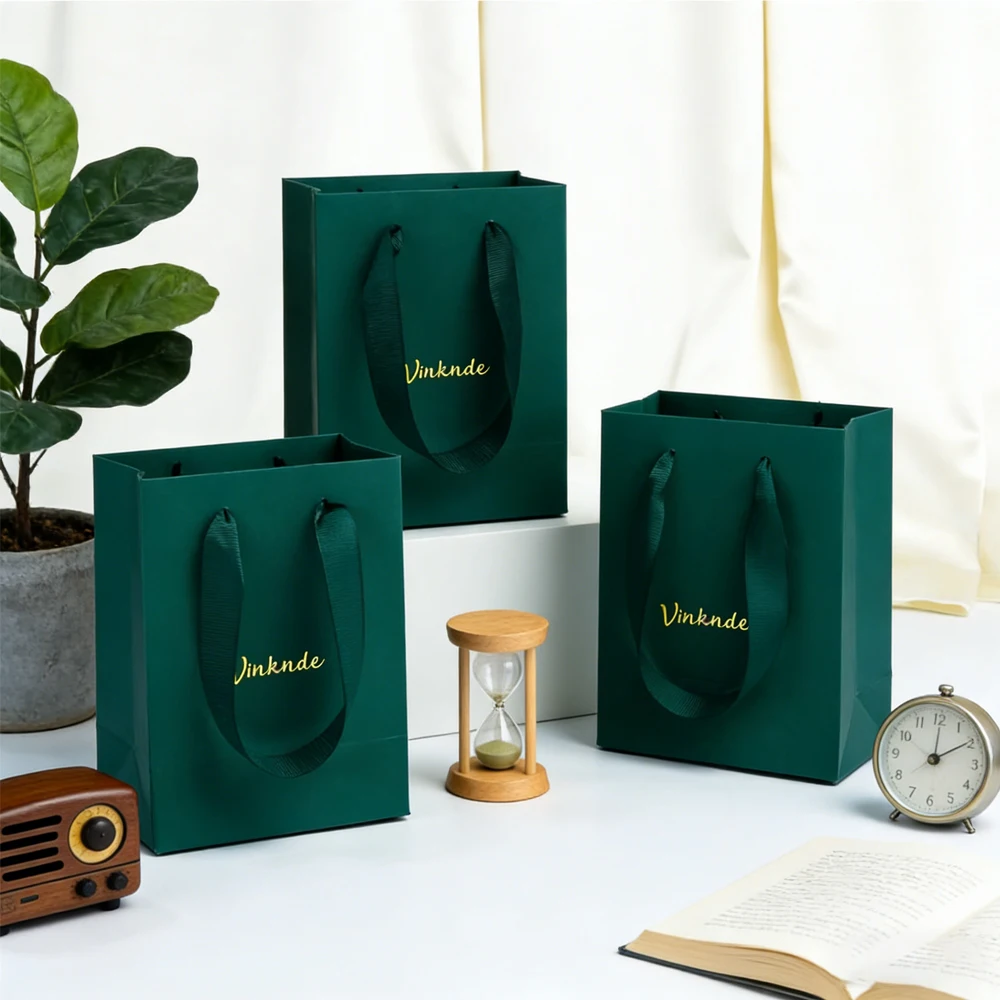 

11.5x7x15.5cm Mini Dark Green Kraft Gift Bags Custom Logo Bulk Small Paper Tote Bags with Deep Green Handles for Wedding Party