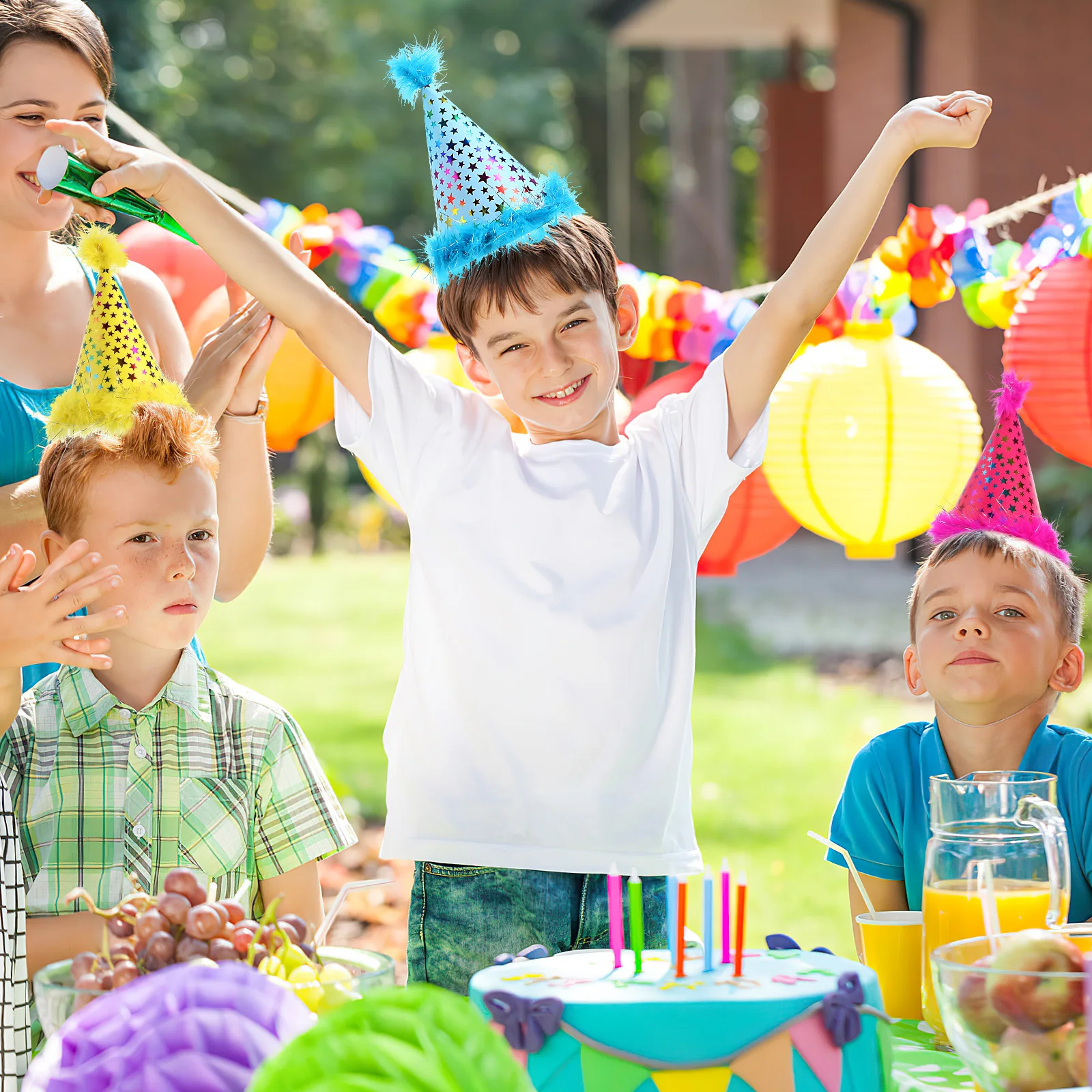 

4Pcs Birthday Party Hats Creative Cone Cloth Hats Eye-Catching Party Supplies Photo Props Cloth Cone Hat Birthday Supplies