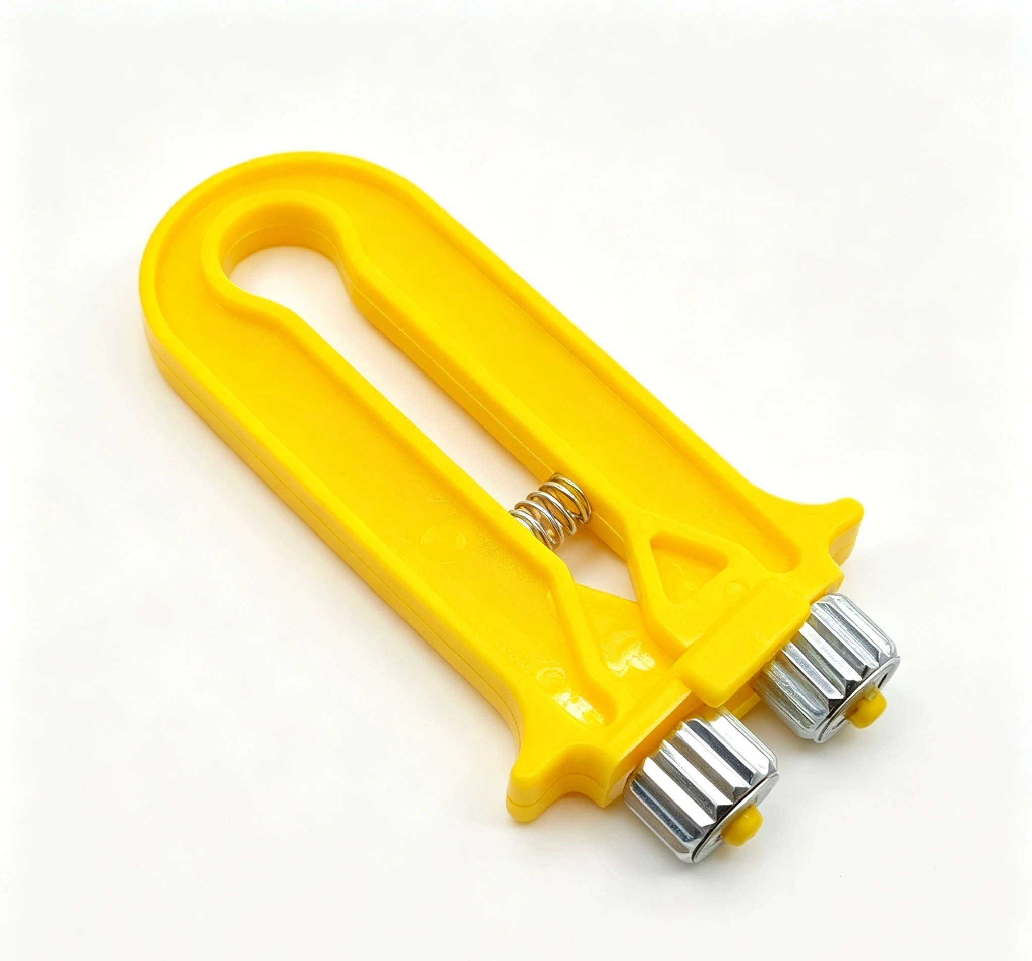 One‑hand operation, quickly tighten frame steel‑wire when installing comb foundation, save your working time greatly.