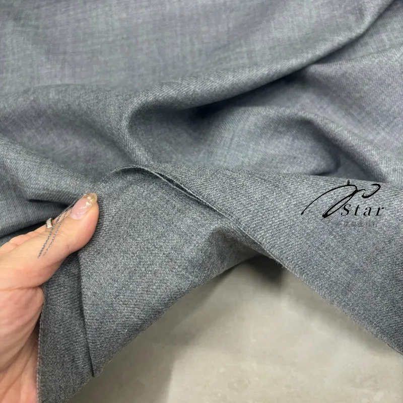 Wool Suit Fabric Elegant Grey Fine Spun Pure Wool Smooth Draping Pant Outerwear Set Men Women Spring Autumn Fabric for Sewing