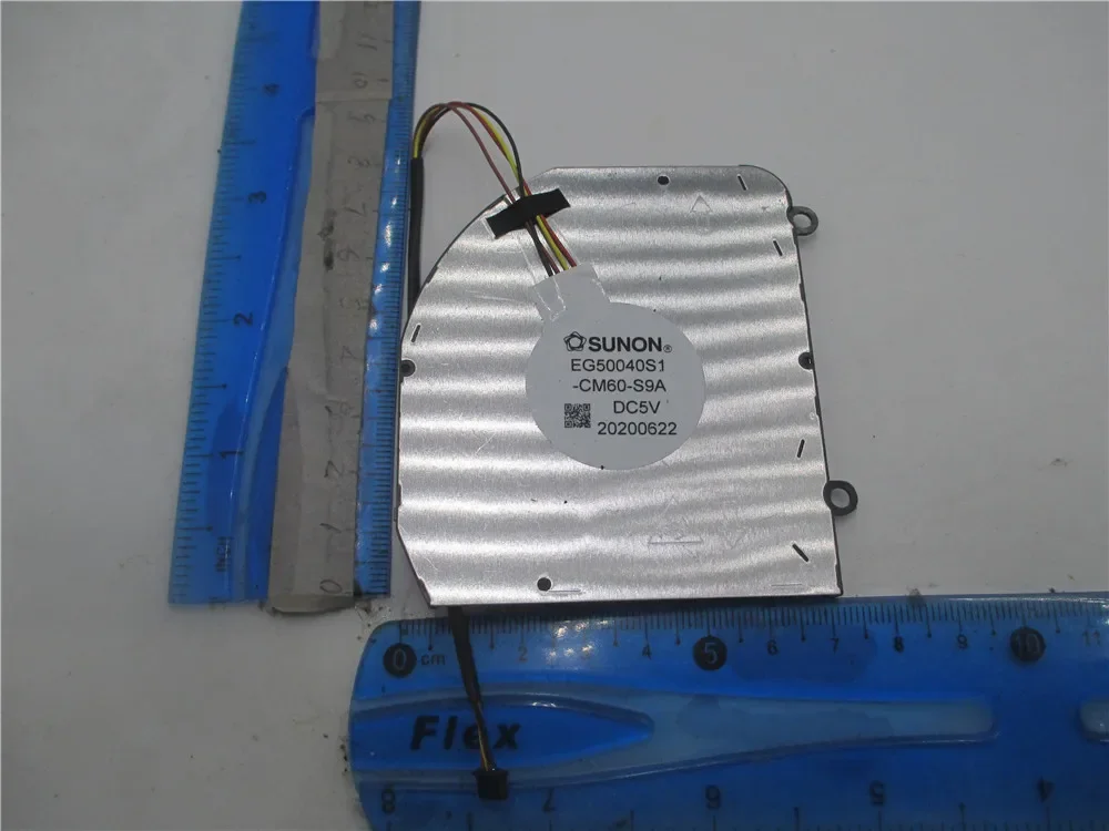 مروحة تبريد وحدة المعالجة المركزية الأصلية الجديدة لـ Dell Latitude E7420 7420 00WR96 0WR96 AT30S001ZS0 EG50040S1-CM60-S9A