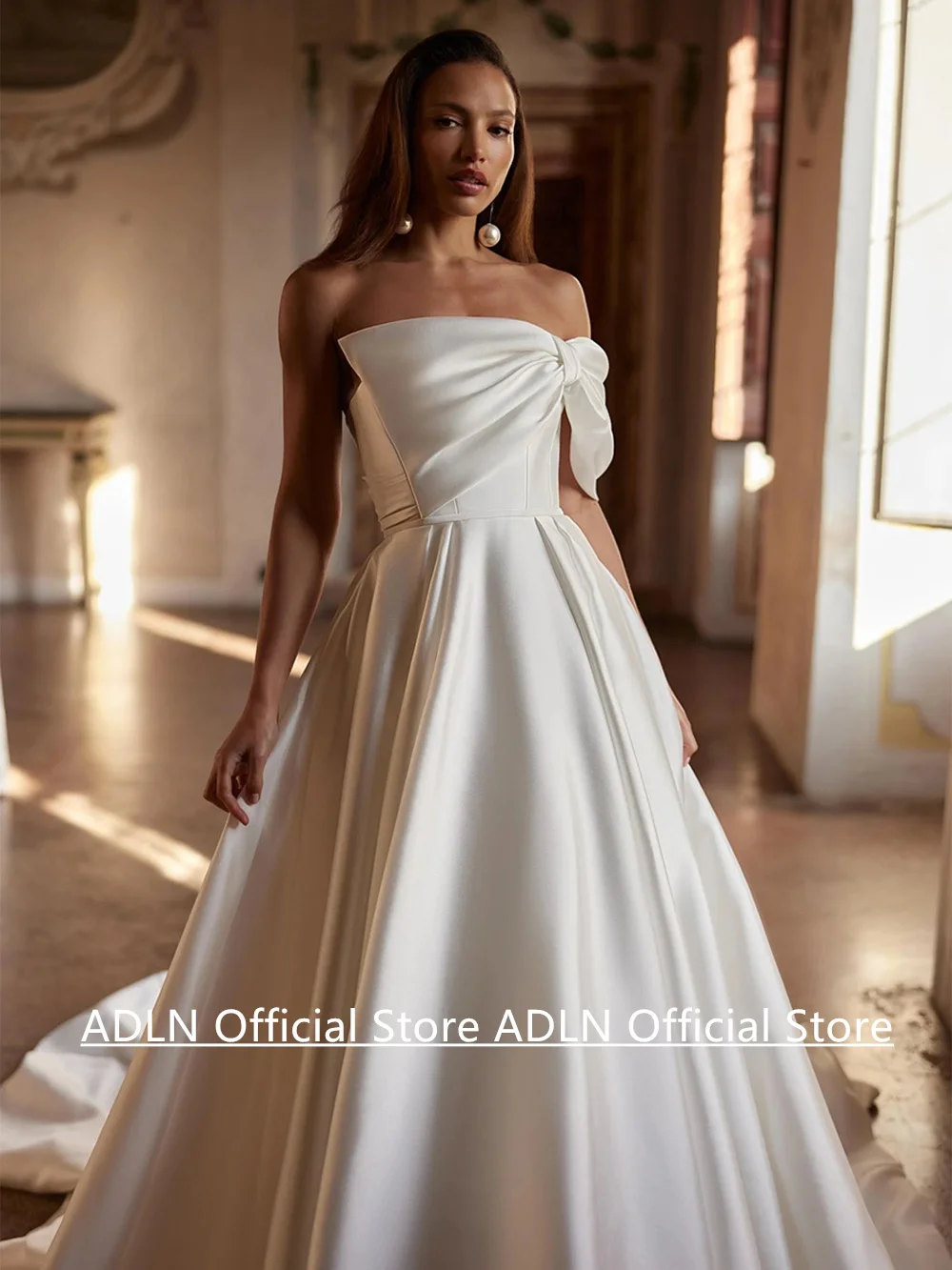 فستان زفاف من الساتان Vestido De Noiva مخصص بدون حمالات مع فيونكة مطوي وسحاب خلفي على شكل حرف A ذيل محكمة فستان زفاف نسائي