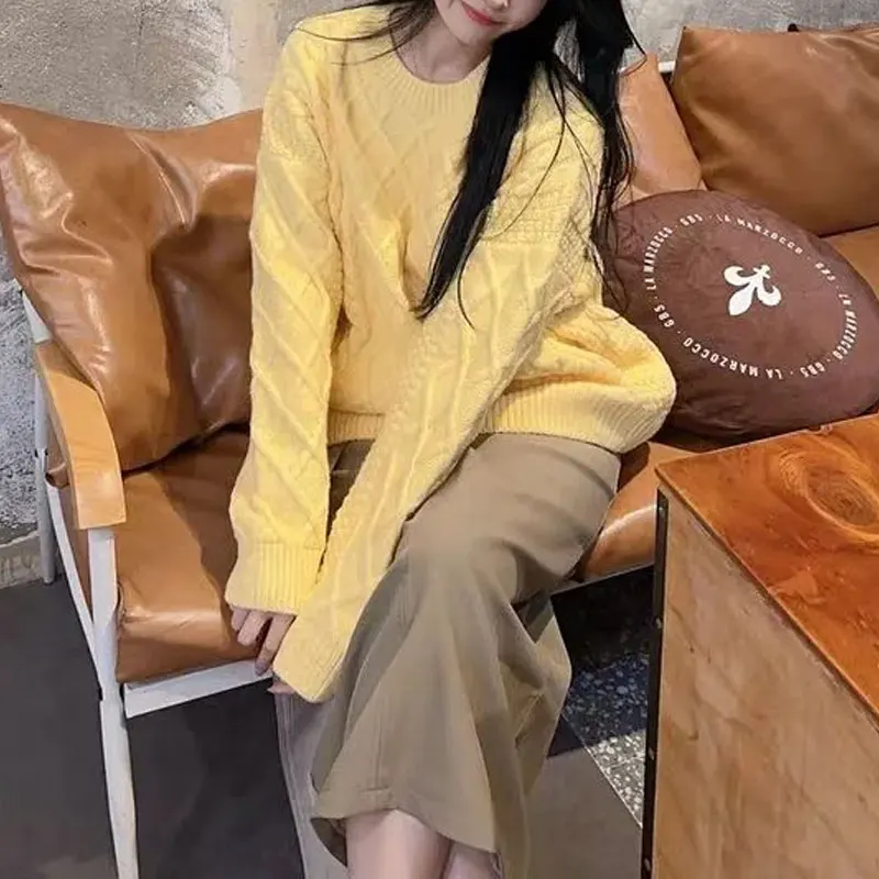 Gentle Yellow Loose Knitted Pullovers Women's Clothing Casual Round Neck Autumn Winter Solid Color Korean Long Sleeve Sweaters