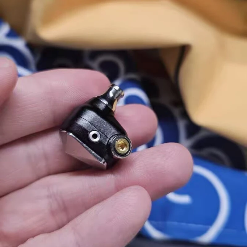 XSL IRiver Pathfinder 2BA + 2DD سماعات أذن هجينة عالية الدقة داخل الأذن MMCX سماعات موسيقى رائدة عالية الدقة IE900 ie600 ie80