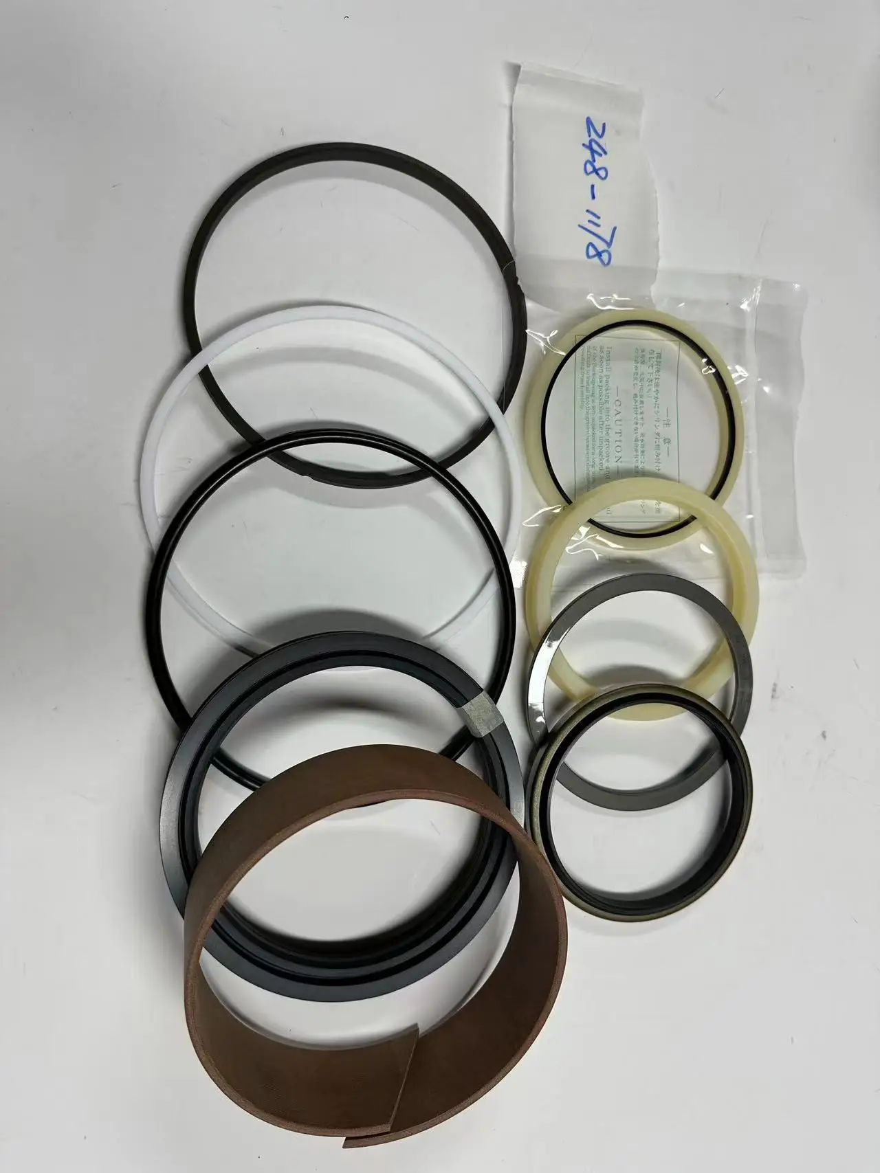 TOYO Cylinder RepairKit  For  Caterpillar Excavator  248-1178 243-0386 248-1178 CAT240B CAT245BB