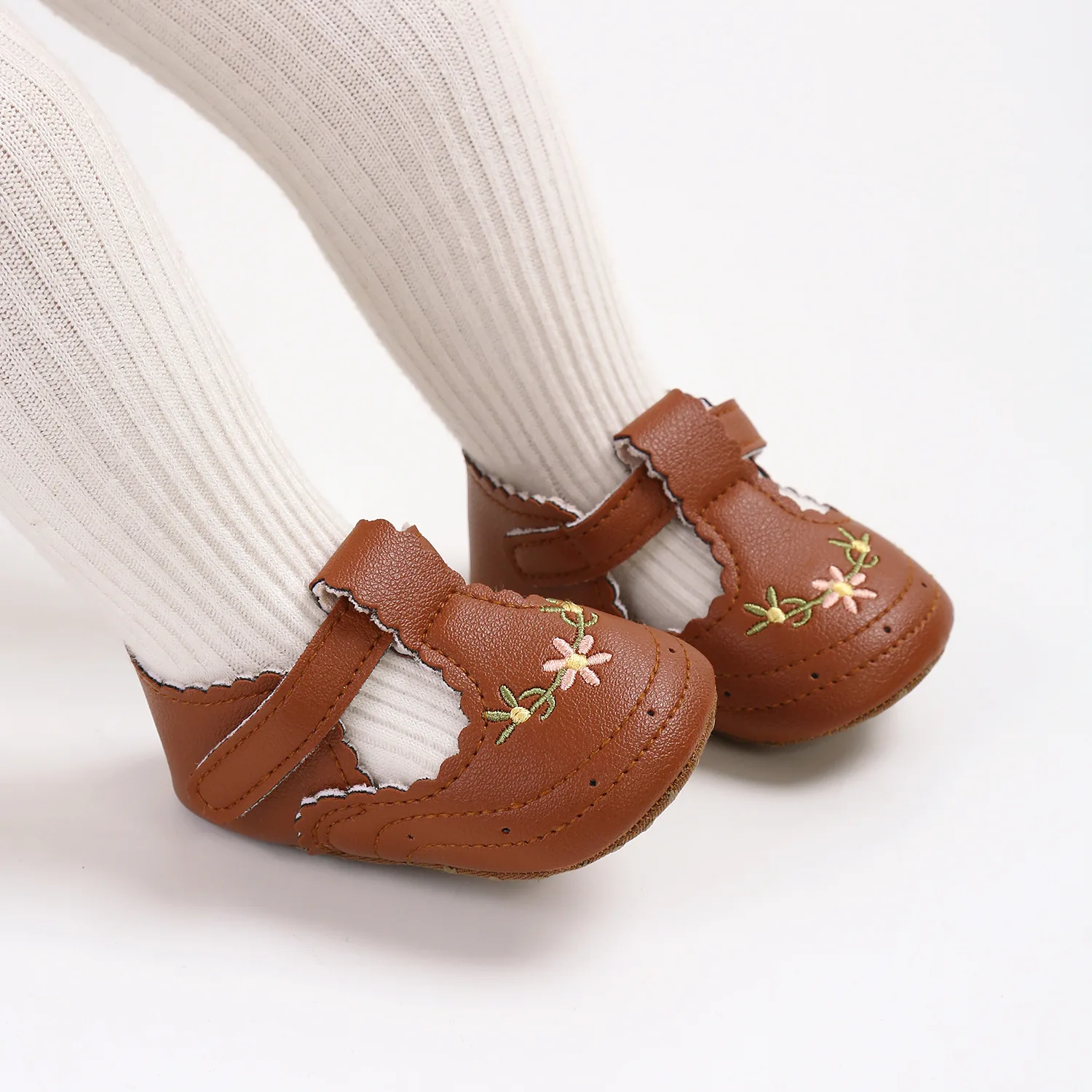 Spring and Autumn Baby Shoes Baby Shoes Embroidered Princess Shoes Baby Sandals